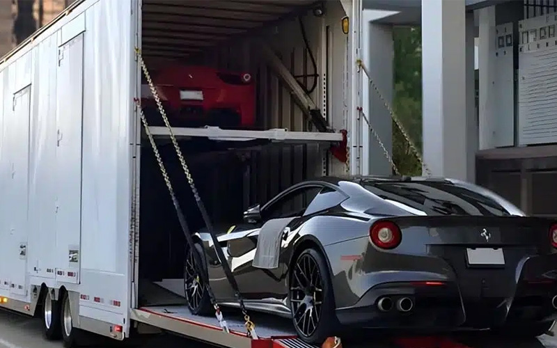 Car Shipping Drivers Work at Night